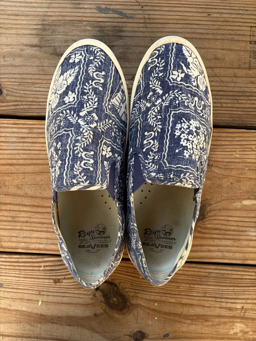 SeaVees x Reyn Spooner Baja Slip On Men’s 10.5 Navy Hawaiian Aloha Sneakers